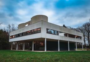 Davy AHOUA - STUDIO VISUALIZER